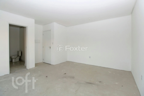 Image 30 - 281075