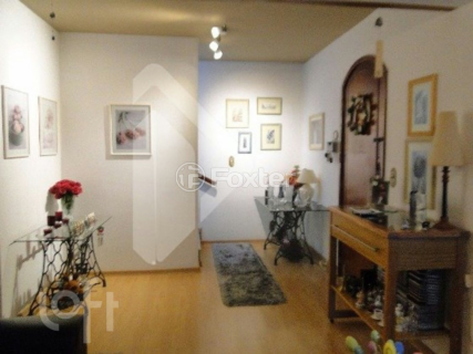 Image 4 - 282133