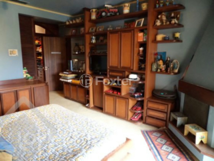 Image 5 - 283461