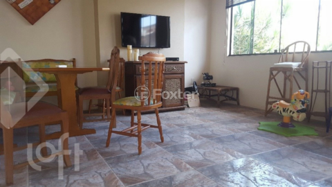 Image 30 - 283900