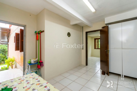 Image 31 - 283932
