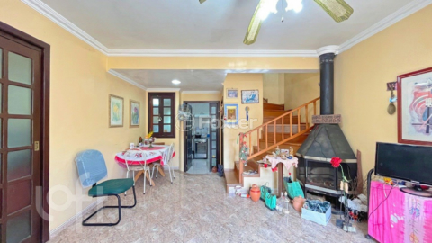 Image 4 - 284007