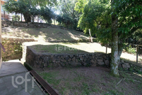 Image 6 - 284077