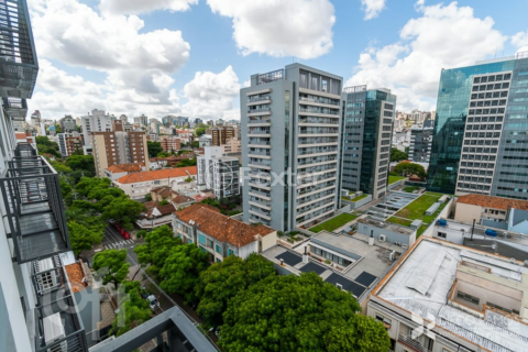 Image 28 - 284231