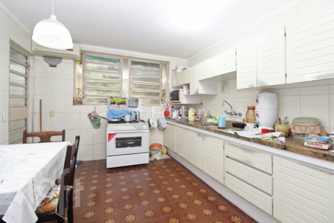 Image 11 - 284255