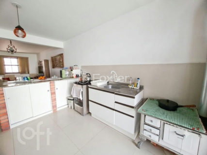 Image 9 - 284345