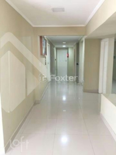 Image 11 - 284412