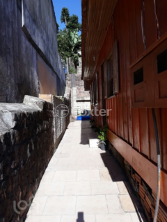 Image 19 - 284435