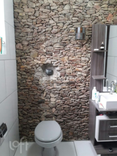 Image 35 - 284720