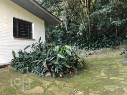 Image 69 - 284883