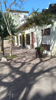 Image 10 - 284946
