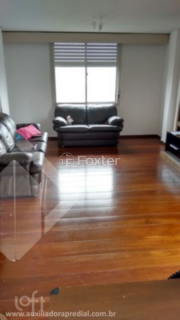 Image 3 - 285001