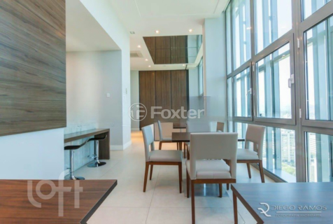 Image 21 - 285101