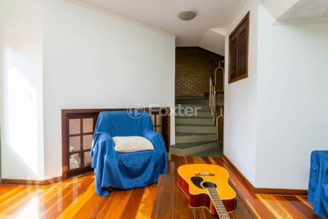 Image 7 - 285244