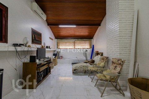 Image 13 - 285585