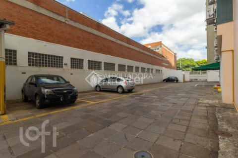 Image 32 - 285645