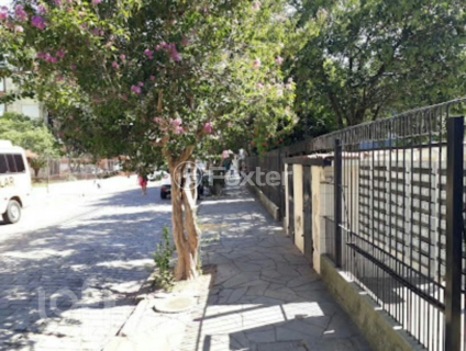 Image 24 - 285715