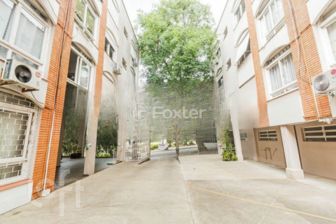 Image 24 - 285738