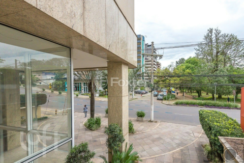 Image 4 - 285741