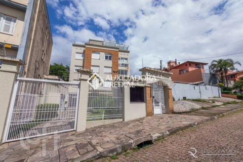 Image 29 - 285998