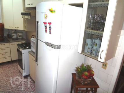 Image 19 - 287435