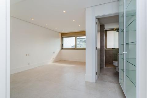 Image 21 - 287510