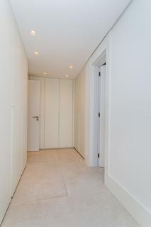 Image 32 - 287510