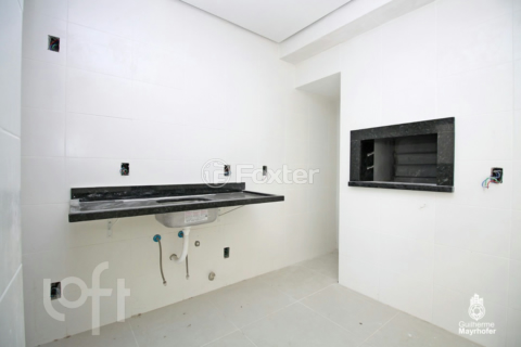 Image 7 - 288004