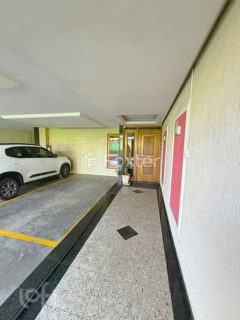 Image 38 - 288585