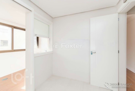 Image 7 - 289051