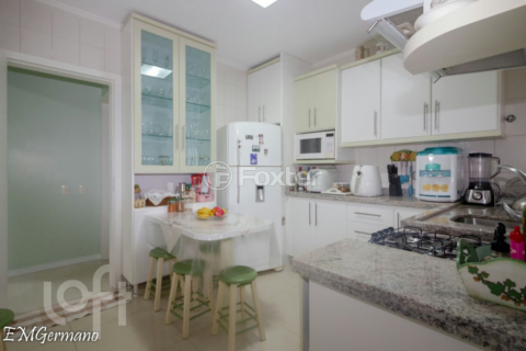 Image 16 - 289985