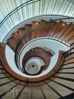 Image 14 - 290457