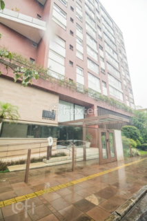 Image 17 - 293244