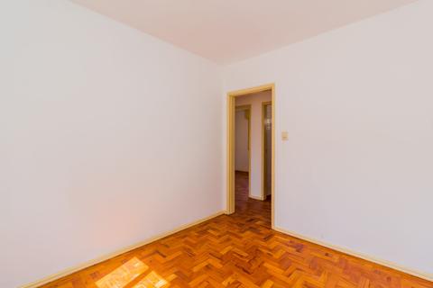 Image 19 - 294752