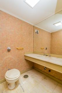 Image 33 - 294883