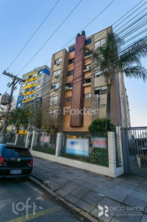 Image 7 - 295332