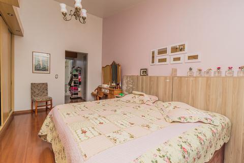Image 29 - 295363
