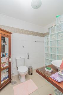 Image 31 - 295363