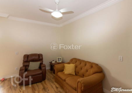 Image 7 - 295460