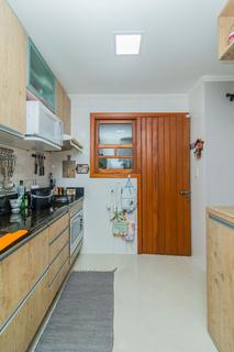 Image 10 - 295665