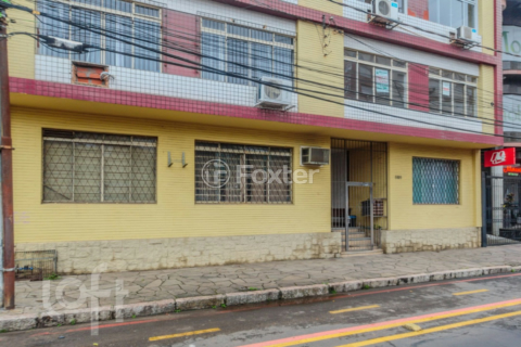 Image 24 - 296080