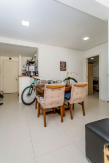 Image 3 - 297404