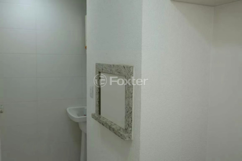 Image 17 - 297404
