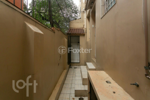 Image 24 - 297501