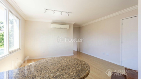 Image 10 - 297551