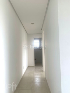 Image 6 - 297833