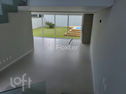 Image 8 - 297905
