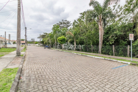 Image 29 - 298176