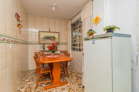Image 17 - 298582