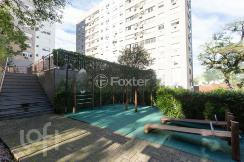 Image 72 - 298747